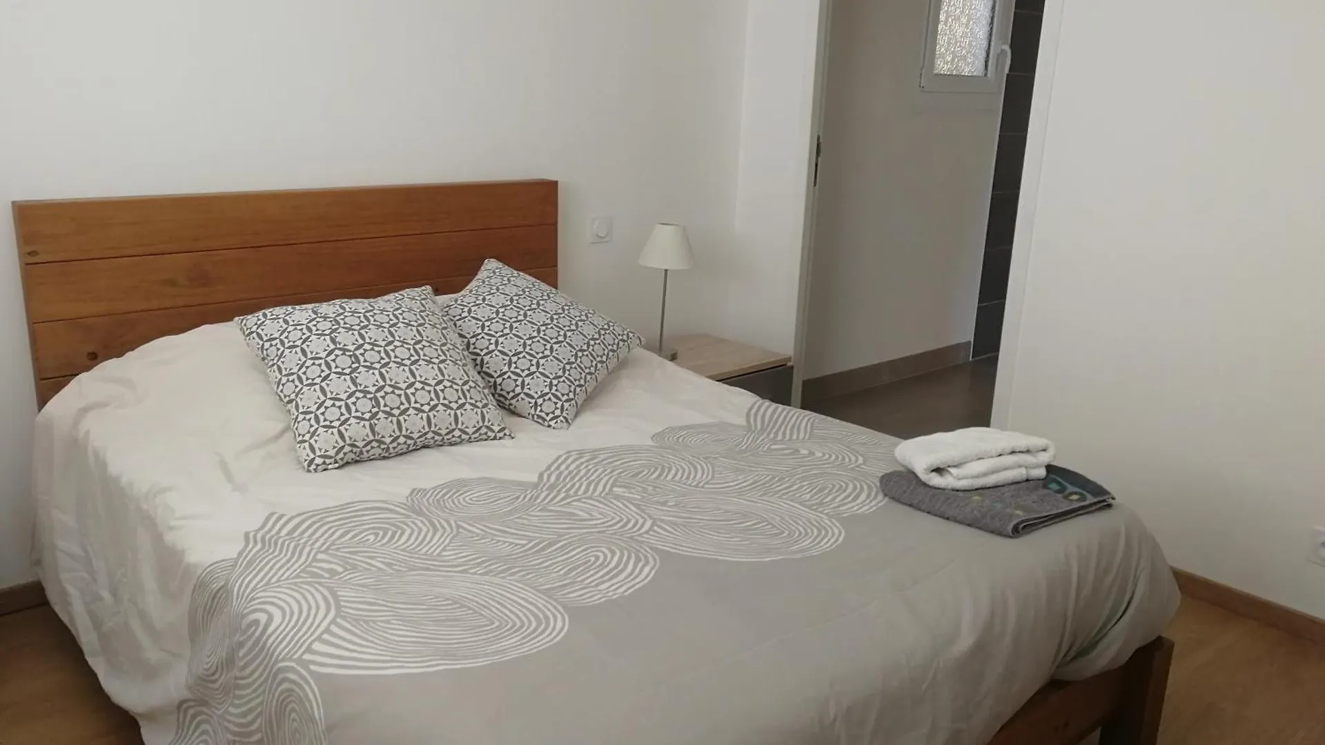 Holiday home Plages A Pied Saint-Coulomb